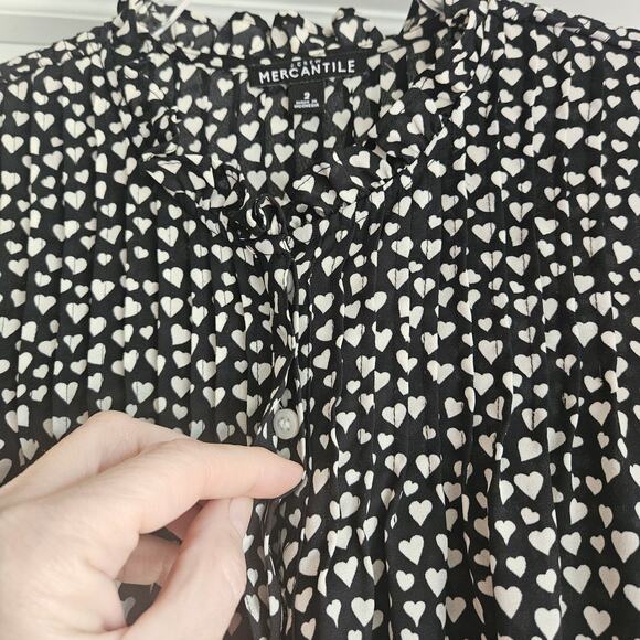 J. CREW Mercantile Womens Sz 2 Heart Print Pintuck Popover Black White Ruffles - Picture 7 of 9